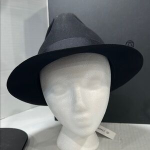 Classic Black/Granite Kaminsky Kingston Fedora hat.